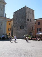 Torri del Benaco sur le Lac de Garde