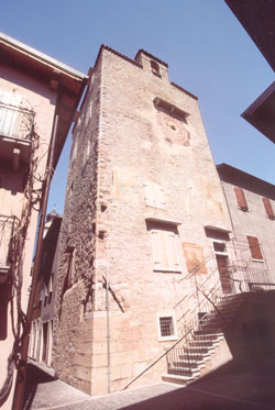 Uhrturm in Torri del Benaco - Gardasee